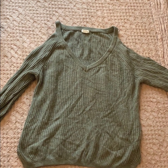 Garage shoulder cut out sweater - Picture 1 of 1